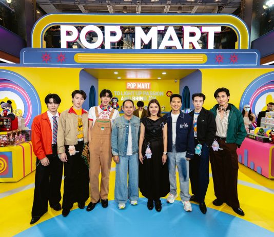สยามเซ็นเตอร์ เปิดพื้นที่สร้างสรรค์ ต้อนรับ POP MART ที่กลับมาปลุกจังหวะความสนุก ครั้งแรกในแบบ Color Pop พร้อมเปิดตัว THE MONSTER Big into Energy Series และ MEGA SPACE MOLLY 100% x emoji™