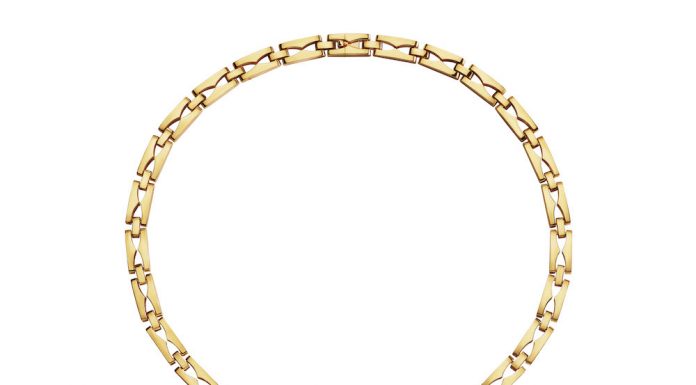 B.ZERO1 ดีไซน์โซ่โดดเด่นอย่างคลาสสิกและเหนือกาลเวลา B.zero1 ยังคงไว้ซึ่งดีไซน์ที่โดดเด่นและพัฒนาความสวยงามอันเป็นเอกลักษณ์ในการสร้างสรรค์เครื่องประดับในปี 2025