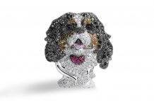 RED CARPET COLLECTION – CAROLINE’S UNIVERSE