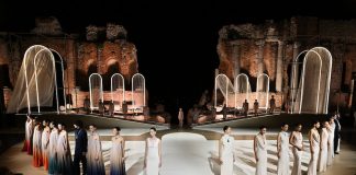 Bvlgari Unveils Polychroma High-End Collection in a One-of-a-Kind Show at Taormina’s Greek Theater, with the Special Attendance of Global Ambassadors Lisa Manobal, Priyanka Chopra Jonas, Liu Yifei, and Academy Award Winner Viola Davis.