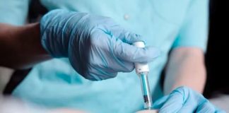 NHS พลิกโฉมการรักษามะเร็งด้วยการใช้ nivolumab เร็วสุดในยุโรป เพียง 5 นาที