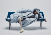 ญี่ปุ่นแก้ปัญหานอนหลับไม่เพียงพอ ด้วยเสื้อแจ็คเก็ตกล่อมนอน ตัวช่วยที่ทำให้ให้งีบหลับได้ทุกที่