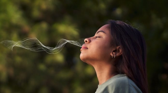 นักวิจัยพบ “ลมหายใจ” ระบุตัวตนได้แม่นยำ 96.8% เชื่อมโยงสุขภาพกาย-ใจ เตรียมต่อยอดสู่การวินิจฉัยโรค