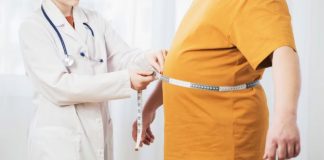 เมื่อไขมันหน้าท้องรบกวนการนอน เบื้องหลังที่มากกว่าความอ้วนคือสัญญาณเตือนภัยสุขภาพการนอนและจิตใจ