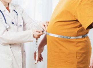 เมื่อไขมันหน้าท้องรบกวนการนอน เบื้องหลังที่มากกว่าความอ้วนคือสัญญาณเตือนภัยสุขภาพการนอนและจิตใจ