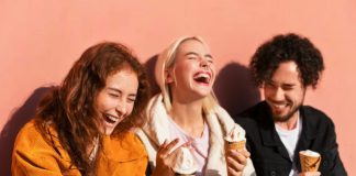 ไอศกรีมช่วยหัวใจได้จริงหรือ? งานวิจัยฮาร์วาร์ดเปิดมุมใหม่ ช่วยสุขภาพหัวใจดีขึ้นในผู้ป่วยเบาหวานแต่เตือนอย่ากินเกินพอดี