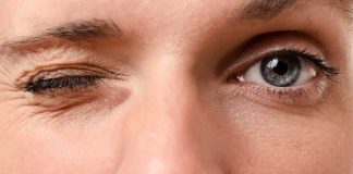 หยุดความเชื่อเรื่องลางร้าย ตากระตุกบ่อยอาจสัญญาณโรคจากสมอง Hemifacial Spasm: โรคใบหน้ากระตุกที่คุณอาจไม่รู้ว่ากำลังเป็น