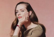 จากความเปรี้ยวซ่อนหวานสู่เสน่ห์อันประณีต Van Cleef & Arpels เปิดตัว Perlée Extraordinaire Fruits Enchantés