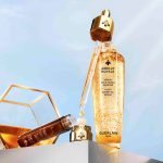 GUERLAIN เปิดตัว Abeille Royale Bee Lab Shot™ นวัตกรรมแคปซูลความงามหลอมรวมพลังผึ้งดำ ฟื้นพลังผิวทันใจ