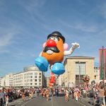 ฮ่องกงเปิดตัวพาเหรดบอลลูนยักษ์ครั้งแรก “Merry Balloon” มหกรรมแฟนตาซีด้วยรับคริสต์มาส 2025