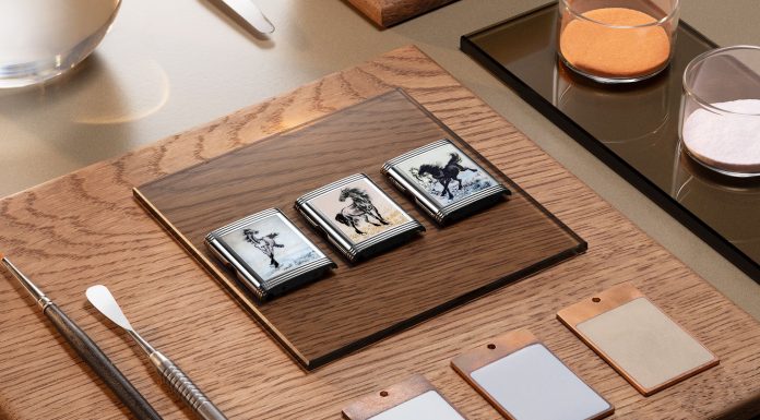 ม้าแห่งศิลปะจีนบนฝาหลัง Reverso Tribute Enamel ‘Xu Beihong’ จาก Jaeger-LeCoultre” นาฬิการุ่นลิมิเต็ด 3 รุ่น ฉลองปีมะเมีย 2026