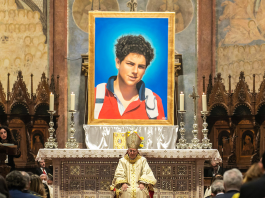 อินฟลูเอนเซอร์ของพระเจ้า พระสันตะปาปาที่ 14 แต่งตั้ง “คาร์โล อคูทิส” นักบุญมิลเลนเนียลคนแรกที่เชื่อมศรัทธากับโลกออนไลน์