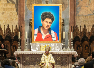 อินฟลูเอนเซอร์ของพระเจ้า พระสันตะปาปาที่ 14 แต่งตั้ง “คาร์โล อคูทิส” นักบุญมิลเลนเนียลคนแรกที่เชื่อมศรัทธากับโลกออนไลน์