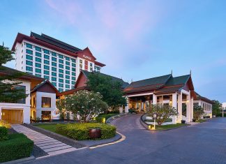 อวานี ขอนแก่น โฮเทล แอนด์ คอนเวนชั่น เซ็นเตอร์ โดดเด่นใจกลางเมืองขอนแก่น ด้วยการออกแบบสไตล์ไทยอีสานประยุกต์พร้อมสิ่งอำนวยความสะดวกตอบโจทย์ผู้เข้าพักกลุ่มหลากหลาย