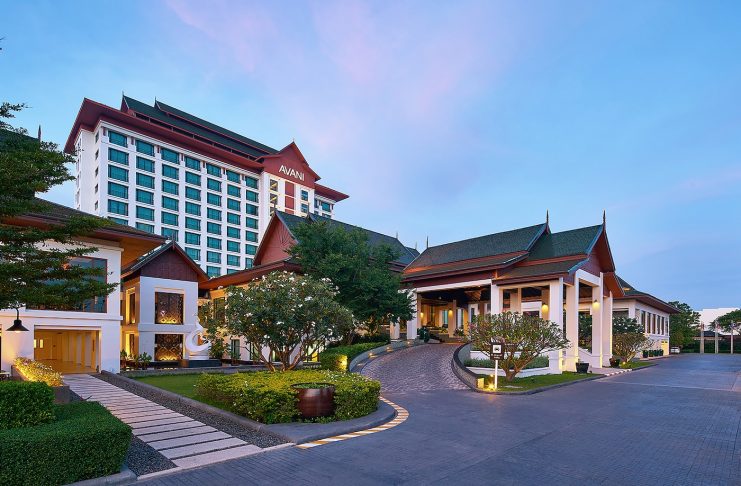 อวานี ขอนแก่น โฮเทล แอนด์ คอนเวนชั่น เซ็นเตอร์ โดดเด่นใจกลางเมืองขอนแก่น ด้วยการออกแบบสไตล์ไทยอีสานประยุกต์พร้อมสิ่งอำนวยความสะดวกตอบโจทย์ผู้เข้าพักกลุ่มหลากหลาย